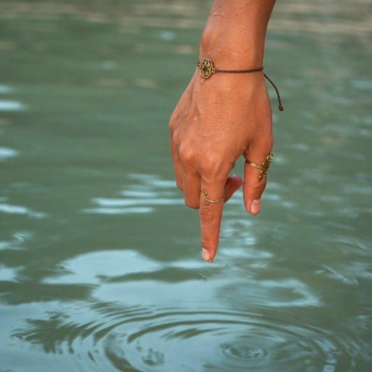 Armband “Samira" mit Mandala und Tigerauge