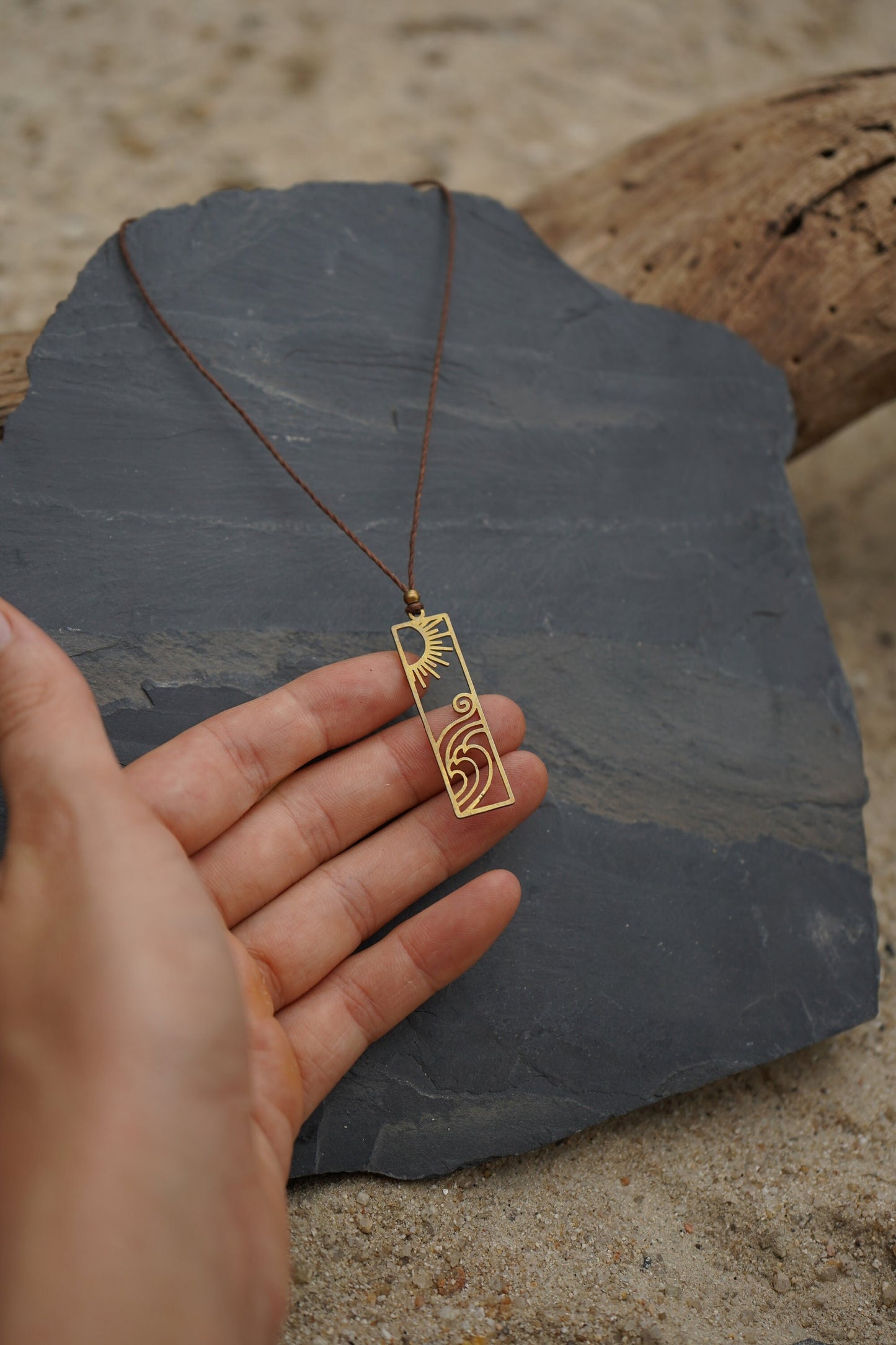 Kette "Solana" mit Sonne und Welle