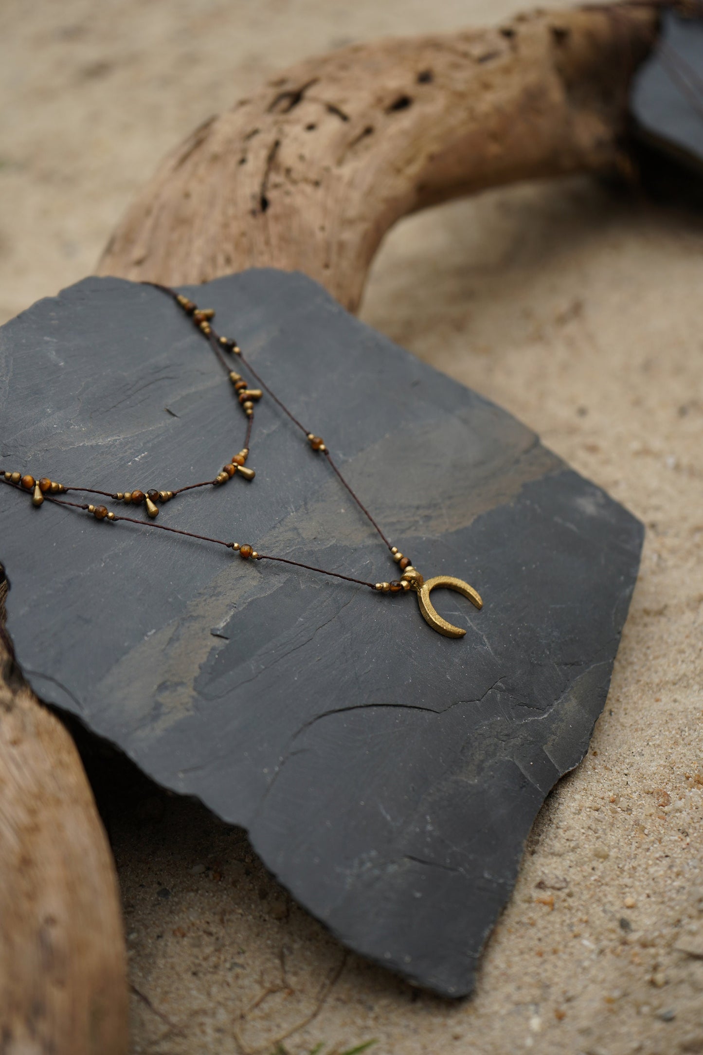 Kette "Lunera" mit Tigerauge und Mond (Layer)