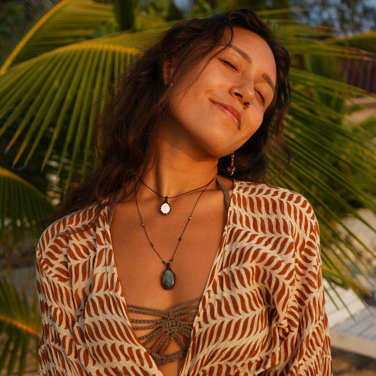 Kette "Olena" mit Operculum (Shivas eye)