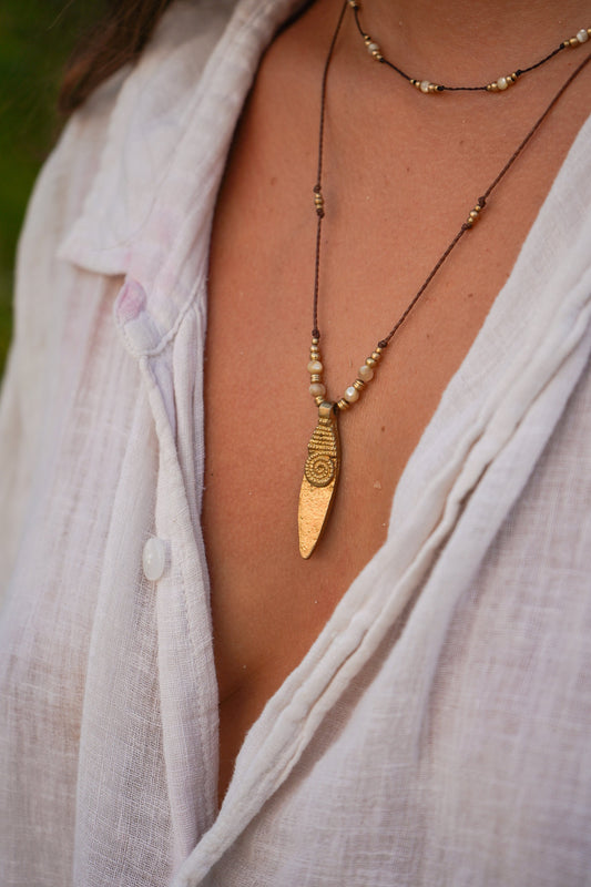 Kette "Liana" mit Perlmutt und Mond