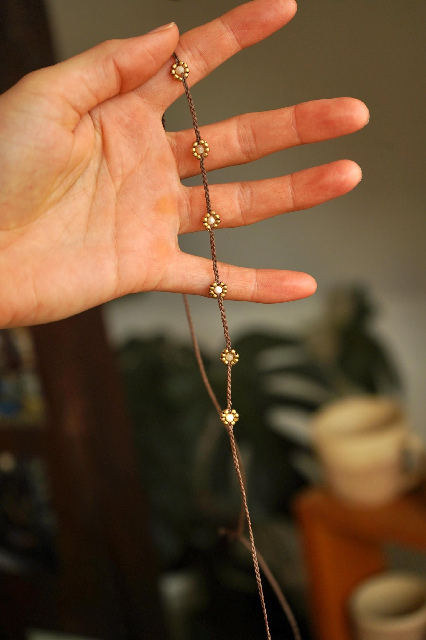 Kette "Flora" mit Blumen und Perlmutt