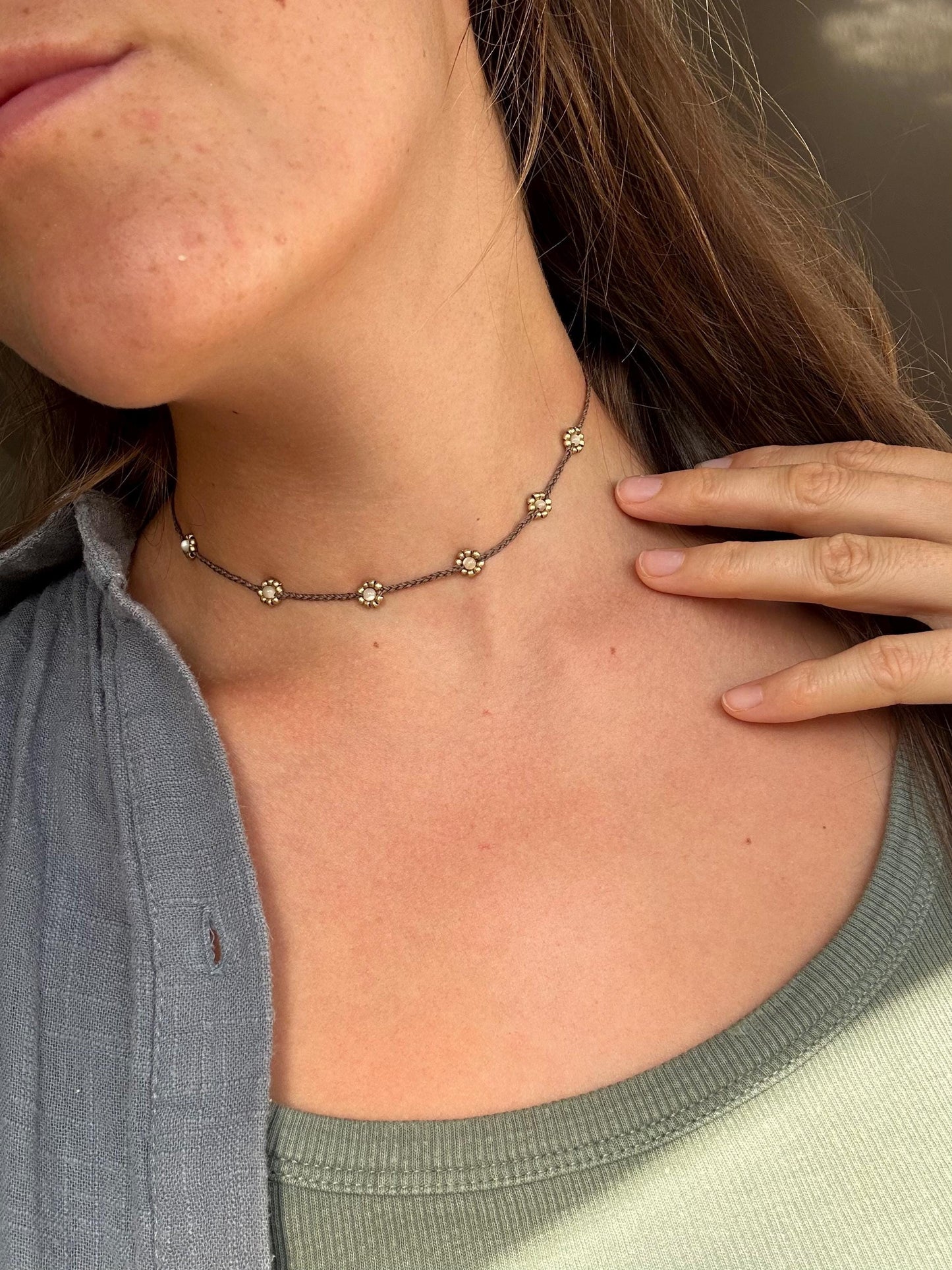 Kette "Flora" mit Blumen und Perlmutt