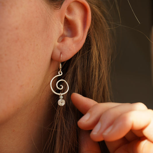 Ohrringe "Oleana" mit Aventurin und Spirale