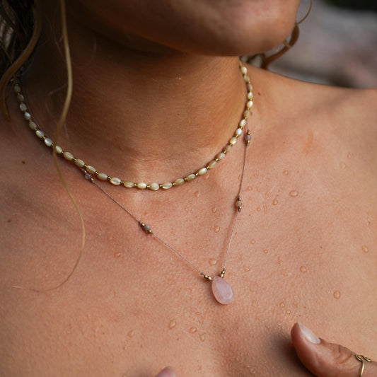 Kette 'Siona' mit Perlmutt Perlen