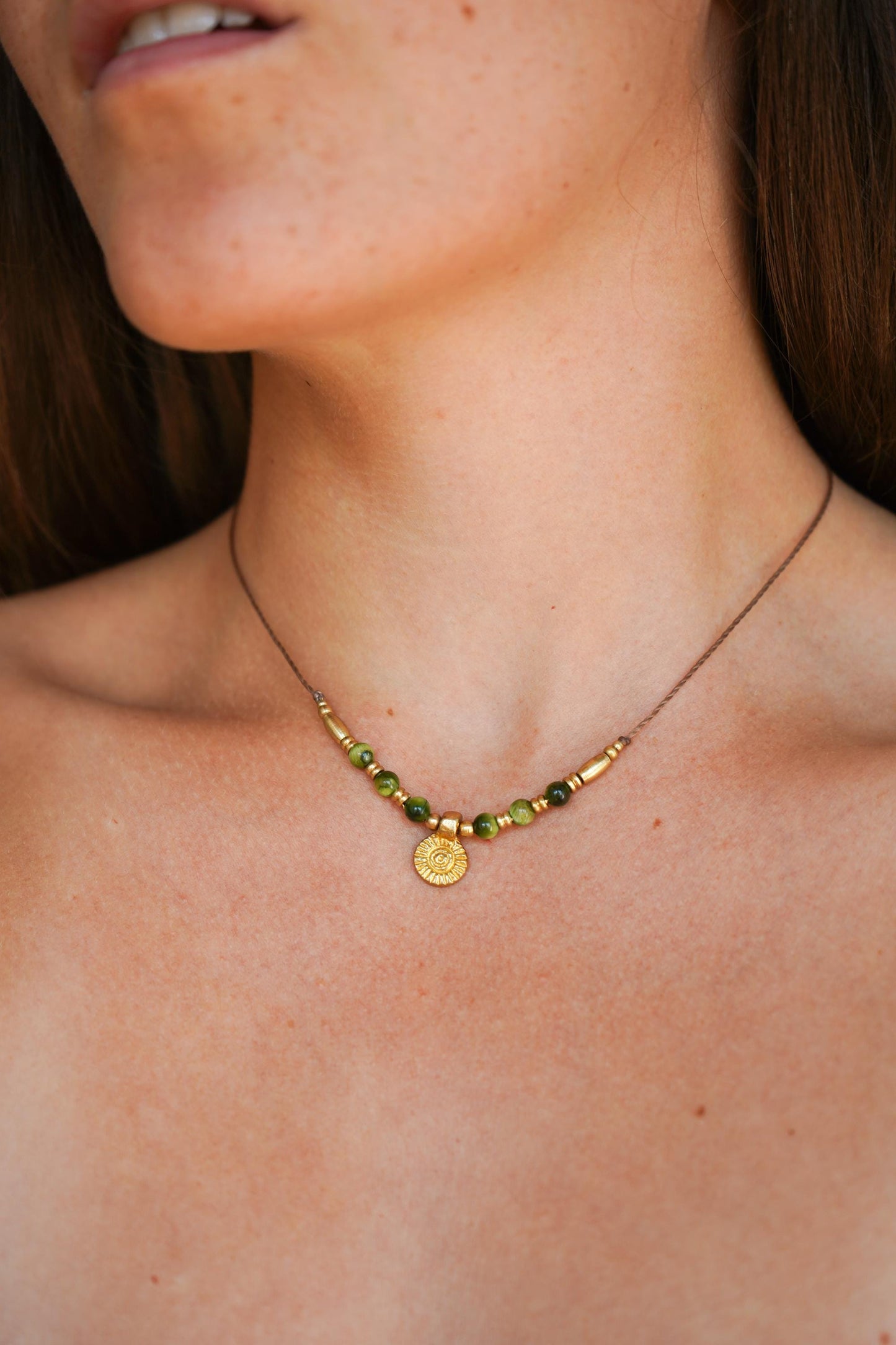 Kette "Moa" mit grünem Edelstein