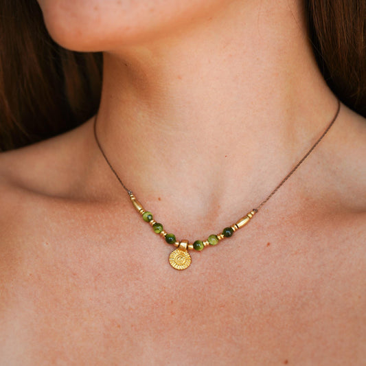 Kette "Moa" mit grünem Edelstein