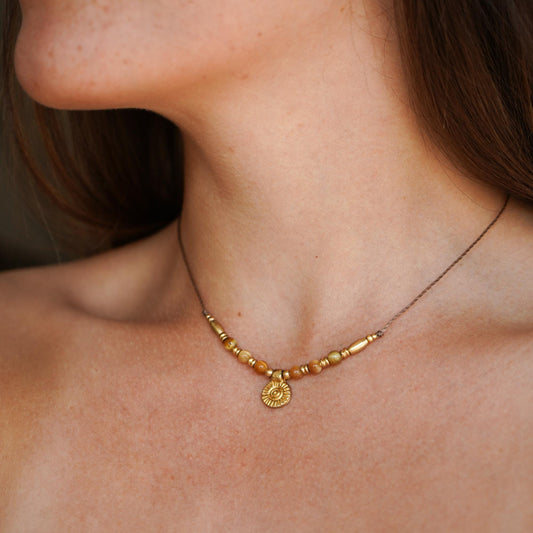 Kette "Manila" mit Edelstein und Sonne