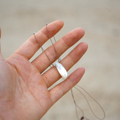 Kette "Naima" (Silber) mit Achat und Perlmutt