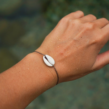 Armband “Nalani" mit Kauri Muschel