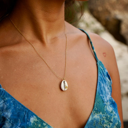 Kette "Lenara" Kauri Muschel