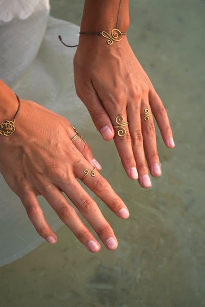 Armband “Buna" mit Spirale handgemacht