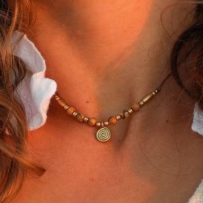 Kette "Maruli" mit Jaspis und Spirale