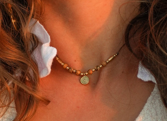 Kette "Maruli" mit Jaspis und Spirale