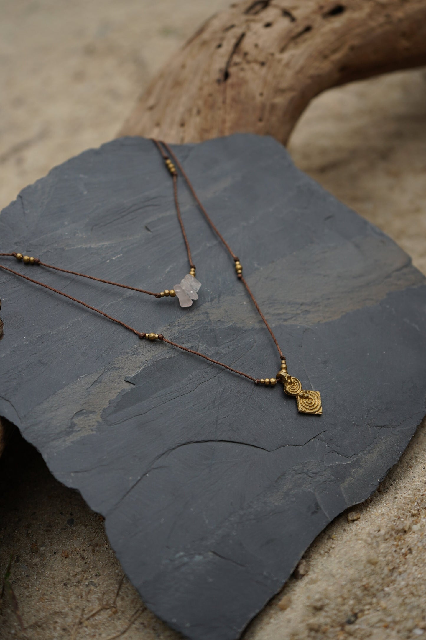 Kette "Marya"mit Messinganhänger