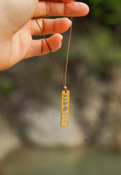 Kette "Solina" mit Mondphasen