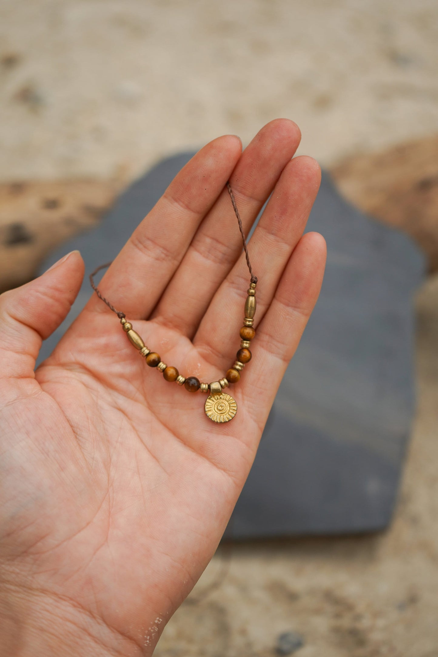 Kette "Tigua" mit Tigerauge und Sonne