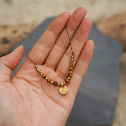 Kette "Tigua" mit Tigerauge und Sonne