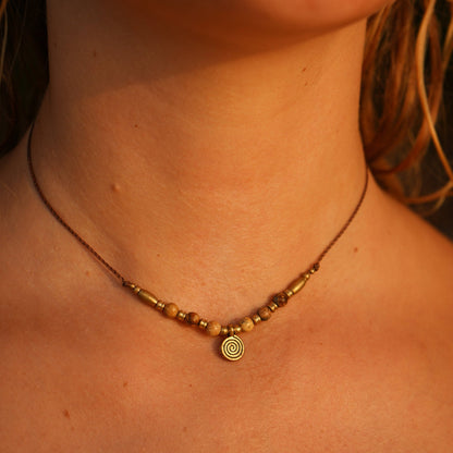 Kette "Maruli" mit Jaspis und Spirale