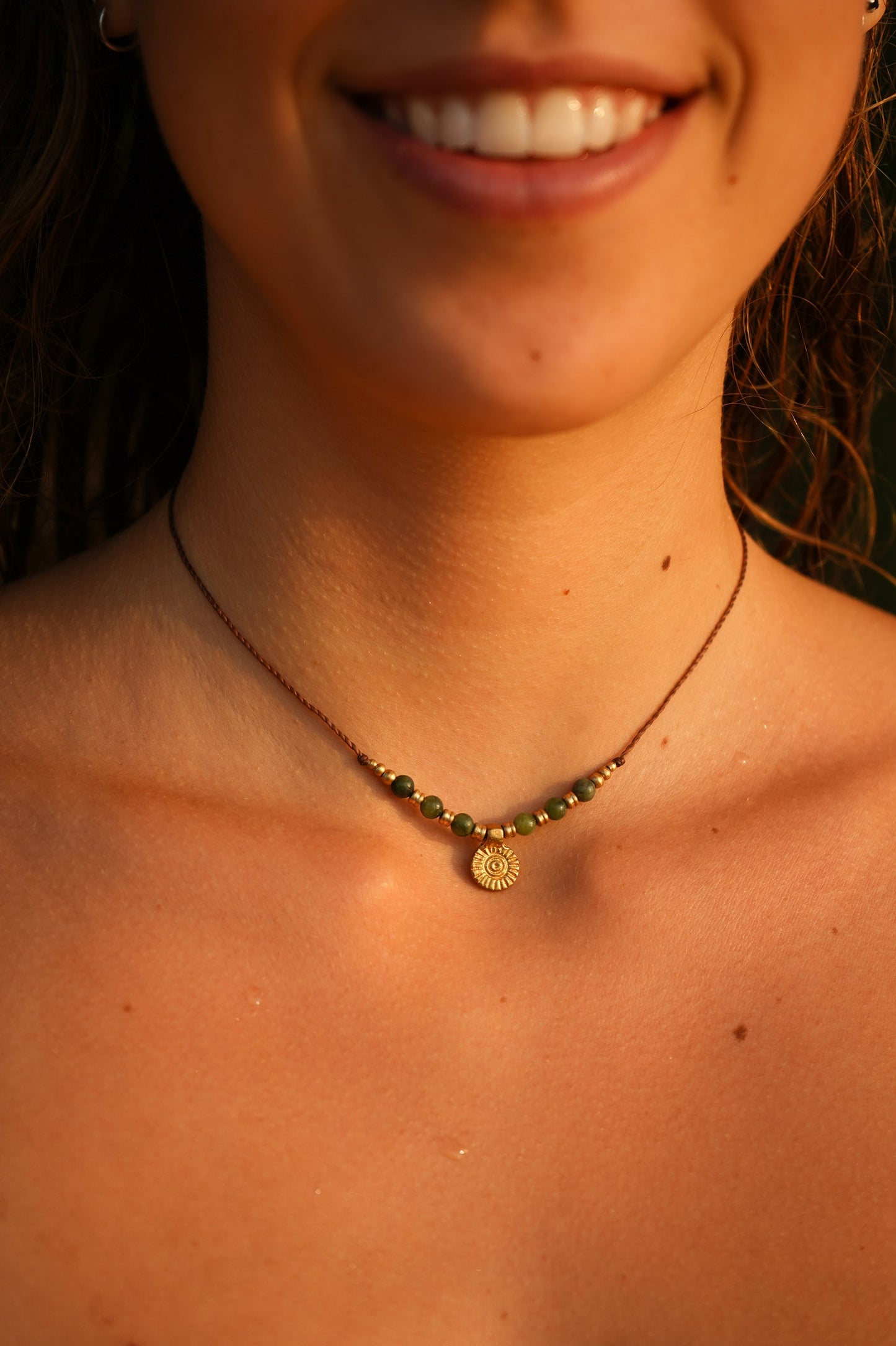 Kette "Viona" mit grüner Jade und Sonne