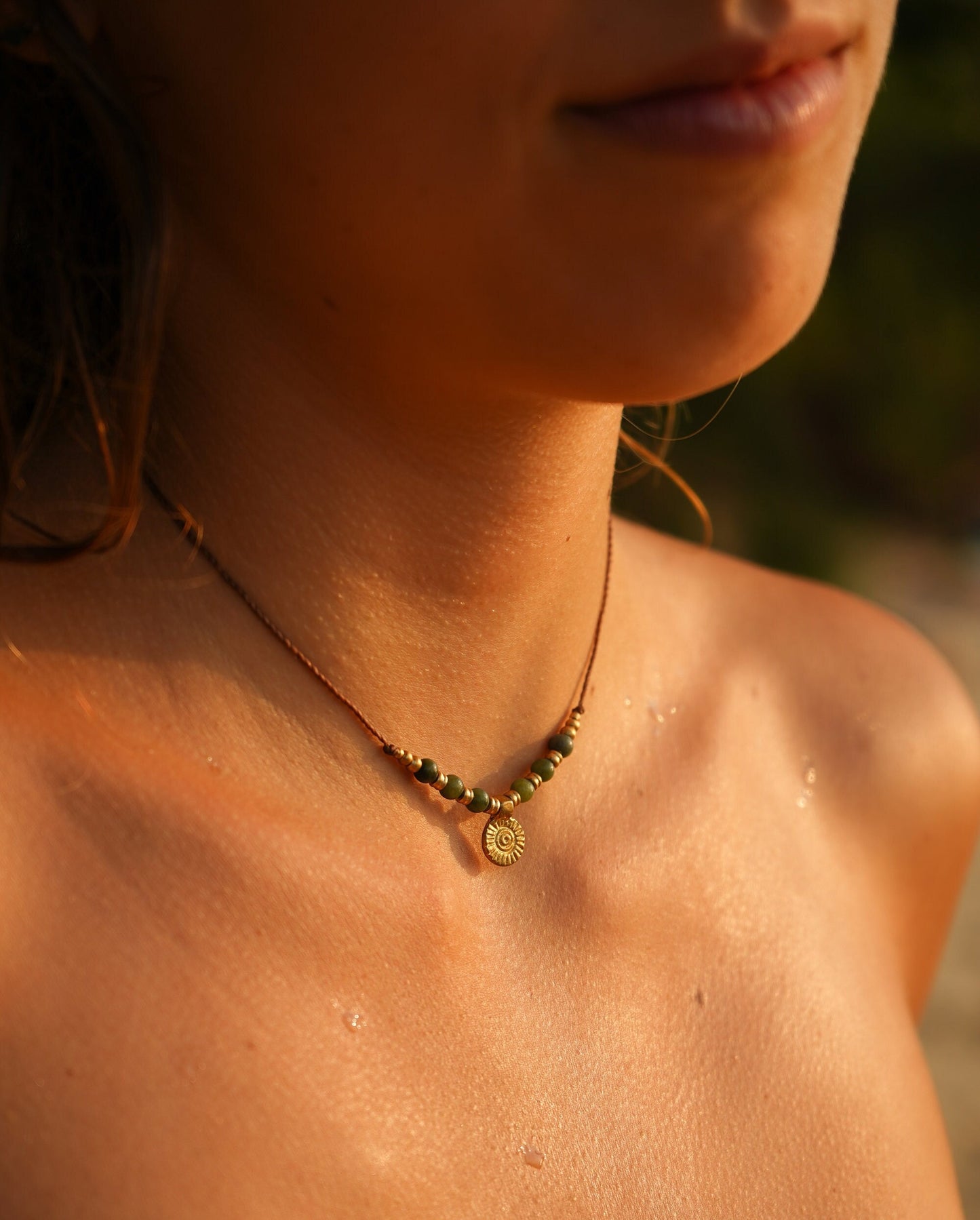 Kette "Viona" mit grüner Jade und Sonne
