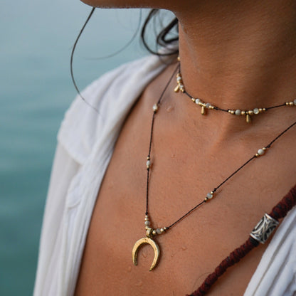 Kette "Arïa" mit Perlmutt und Mond (Layer)