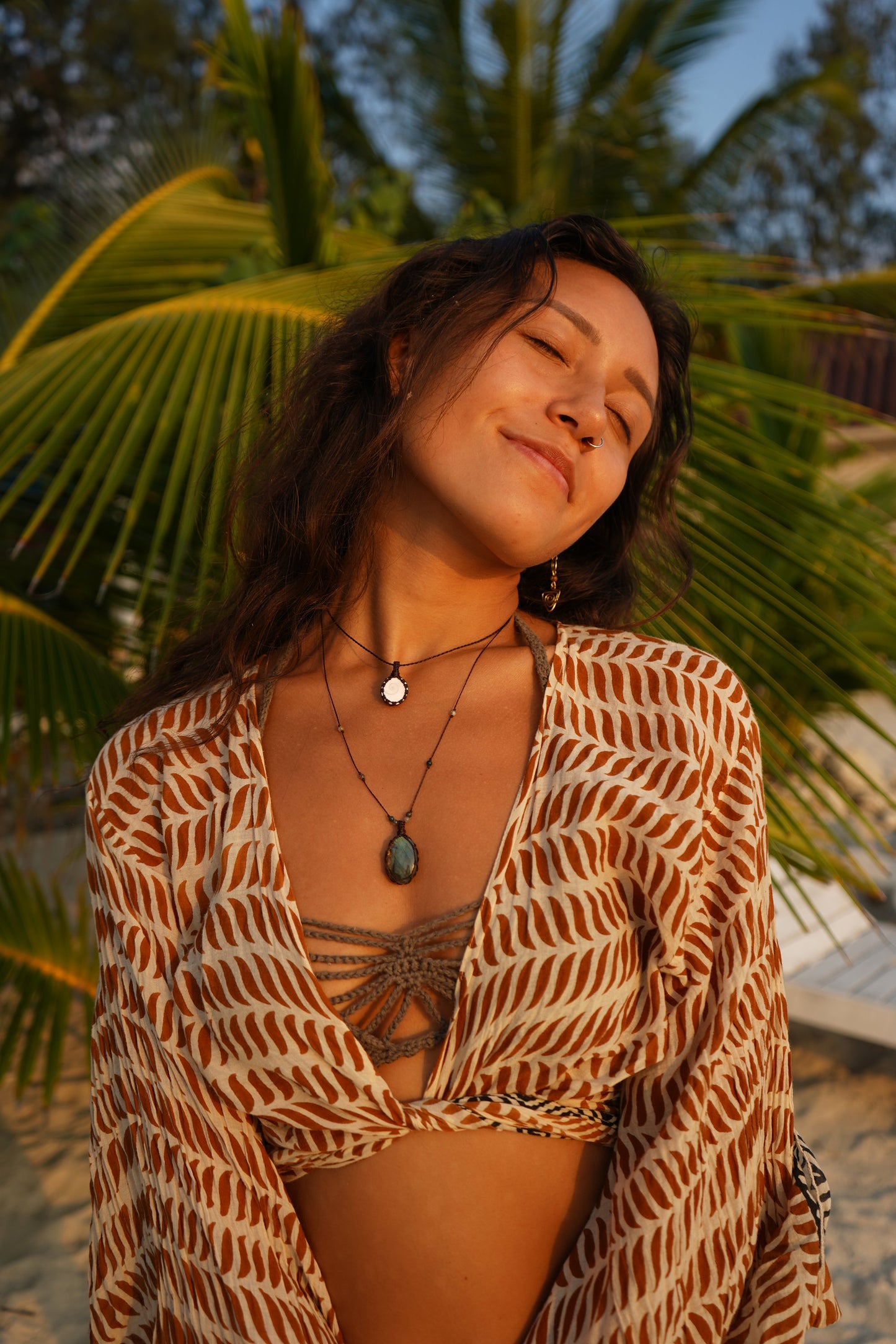 Kette "Olena" mit Operculum (Shivas eye)