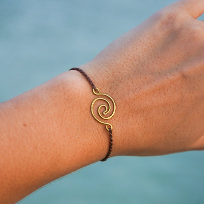 Armband “Oselia" mit Welle handgemacht