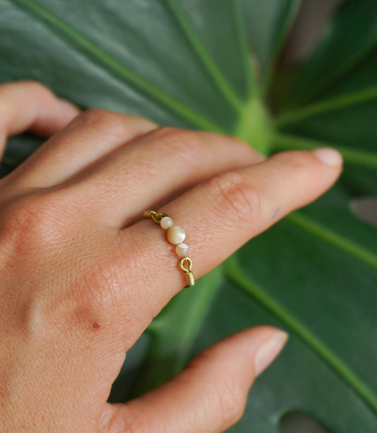 Ring "Aurelia" mit Perlmutt