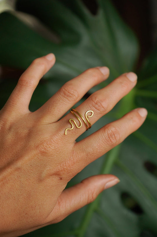 Ring "Snavia" filigrane Schlange