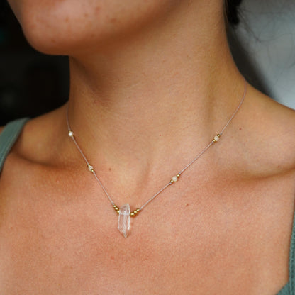 Kette "Lorina" mit Bergkristall und Perlmutt