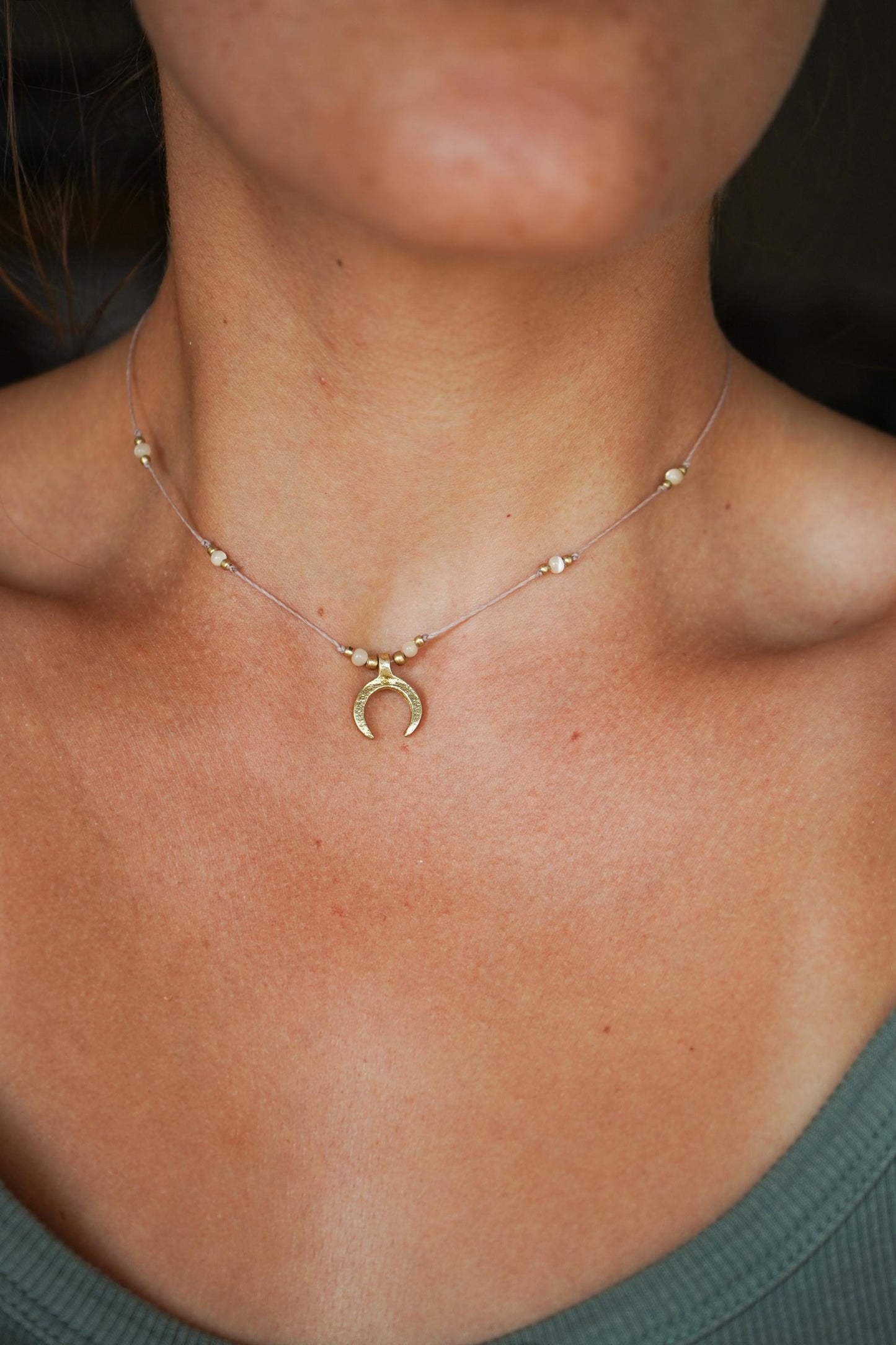 Kette "Lumea"mit Perlmutt und Mond
