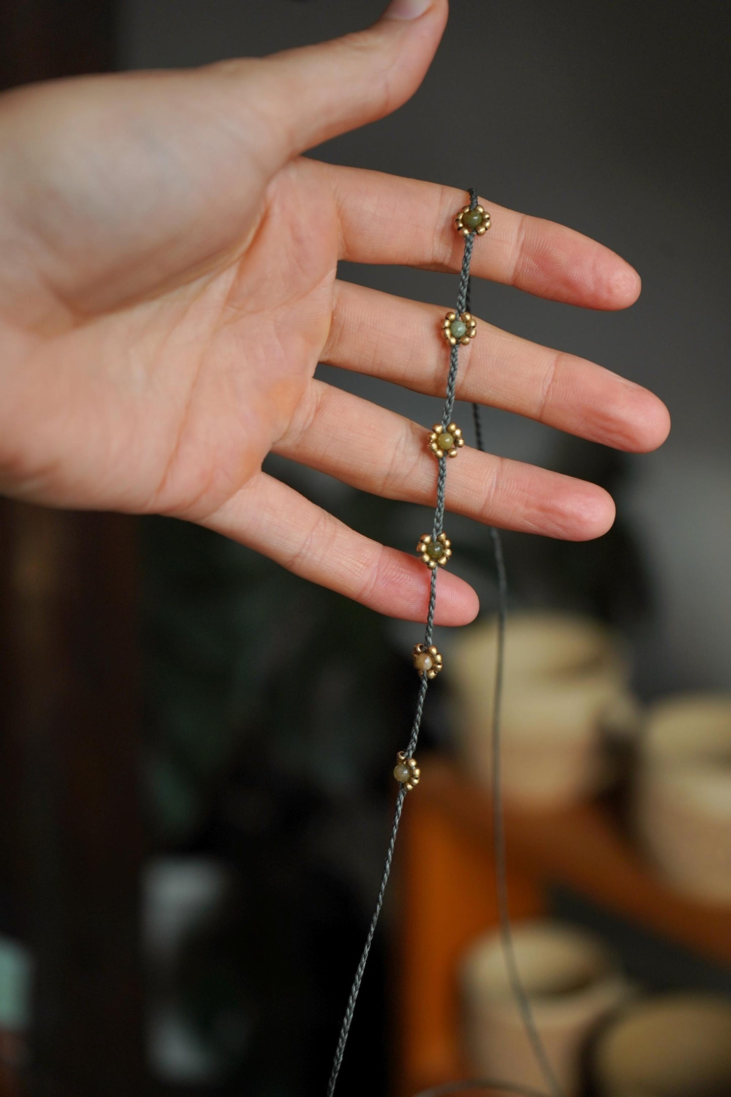 Kette "Florea" mit Blumen und indischem Achat
