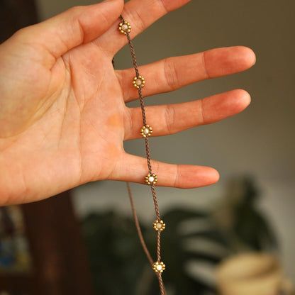 Kette "Flora" mit Blumen und Perlmutt