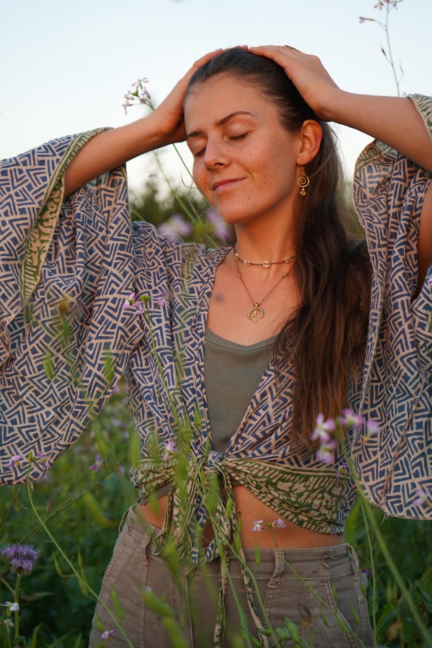 Kette "Luyana" mit Perlmutt und Mond