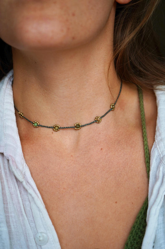 Kette "Florea" mit Blumen und indischem Achat
