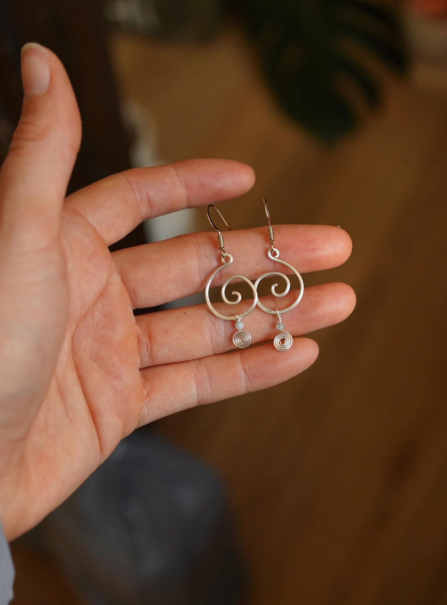 Ohrringe "Oleana" mit Aventurin und Spirale