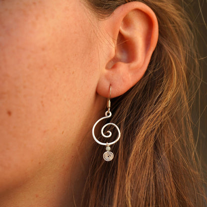 Ohrringe "Oleana" mit Aventurin und Spirale