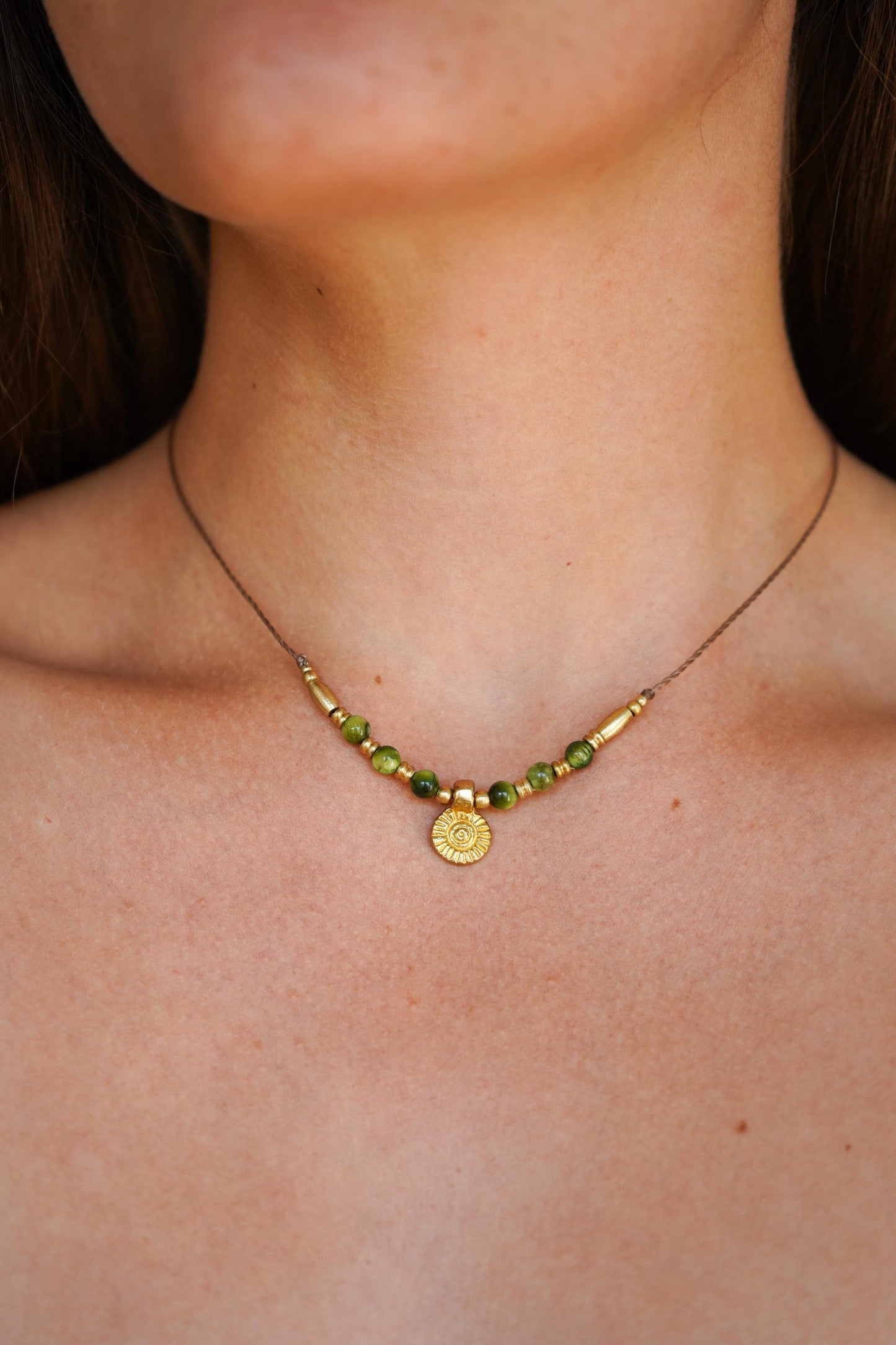 Kette "Moa" mit grünem Edelstein