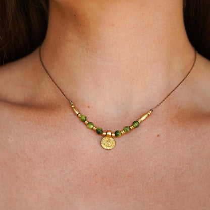 Kette "Moa" mit grünem Edelstein