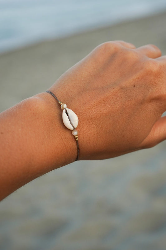 Armband "Māori" mit Kauri und Perlmutt